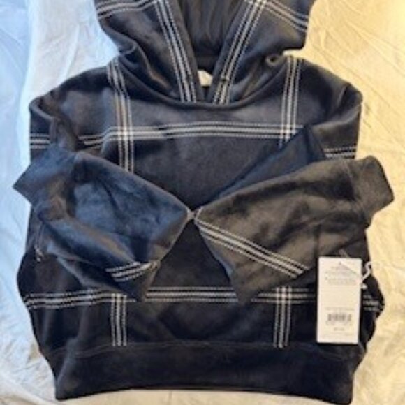TAVI - GLAMPING Hoodie - Black with White Accents 'Window Pane' Design - NWT - Picture 6 of 6
